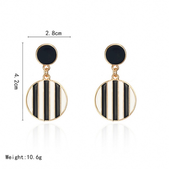 Black/White Lacquered & Gold Drop Earrings - Picture 6 of 7